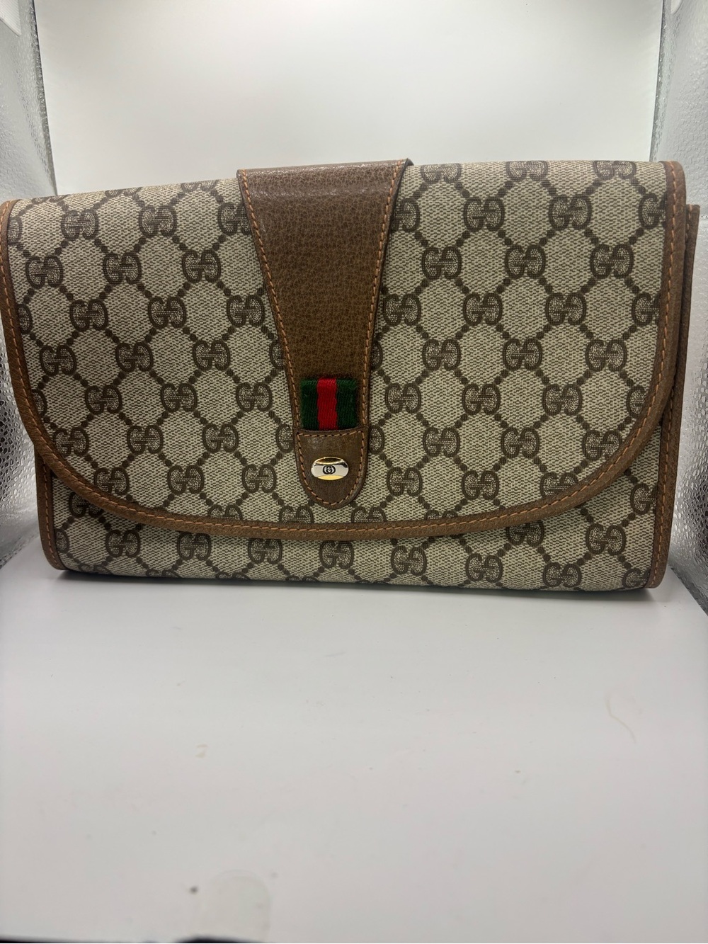 Gucci GG Supreme Sherry Line Clutch Bag
Authentic